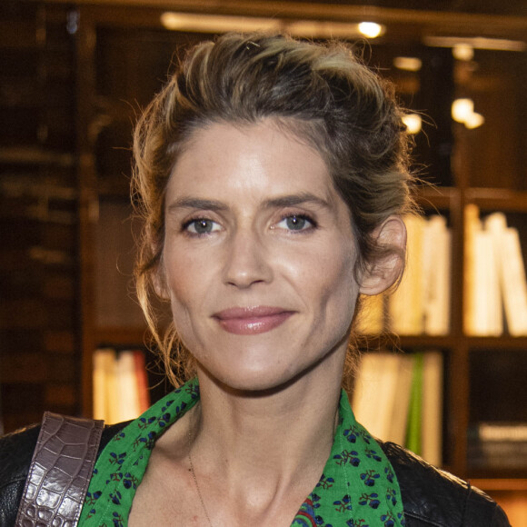 Alice Taglioni - Soirée d'inauguration du Spa Akasha (Carita) à l'hôtel Lutetia à Paris. Entièrement créé pour le " nouveau " Lutetia, le Spa Akasha, luxueux écrin de 700 m2, dévoile son approche unique basée sur les quatre éléments : air, terre, eau et feu. Le Spa s'est entouré de marques expertes pour faire du lieu une référence de qualité et offrir une sélection de soins et de programmes issus des dernières avancées dans le domaine du bien-être, de la beauté, de la nutrition et de la forme. Basé sur une prise en charge totale du corps et de l'esprit, le Spa Akasha dispose d'un coiffeur, de six élégantes cabines de soin, d'un sauna, d'un hammam, d'un jacuzzi ainsi qu'un espace fitness de 100 m2 bénéficiant de la lumière du jour et offrant un programme de cours innovants. Pour parfaire cette expérience de forme et de bien-être hors du commun, le Spa Akasha vous propose de plonger dans sa sublime piscine de 17 m de long, bénéficiant elle aussi de la lumière naturelle. © Pierre Perusseau/Bestimage