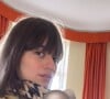 Un adorable trésor dont elle a protégé le visage avec un emoji "Koala"
Clara Luciani dévoile une nouvelle image de son adorable petit garçon, son premier enfant