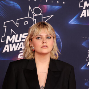 Louane Emera au photocall de la 25ème cérémonie des "NRJ Music Awards (NMA)" au palais des Festivals et des Congrès de Cannes, France, le 10 novembre 2023. © Dominique Jacovides/Bestimage