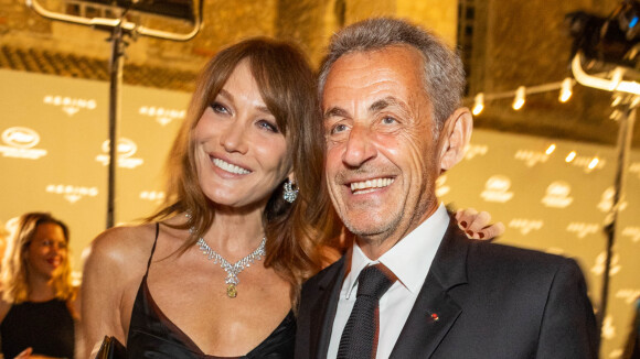 "Merci pour..." Carla Bruni-Sarkozy : Photos sensuelles avec Nicolas pour une occasion très spéciale