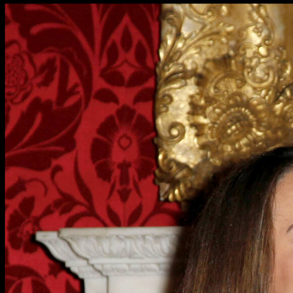 "Beaucoup de gens se demandaient si Catherine porterait la bague de la princesse Diana. Puis ils sont entrés, et c'était juste un flux constant de lumière et de flash"
Conférence de presse pour annoncer officiellement le mariage de Kate Middleton et du prince William d'Angleterre, le 16 novembre 2010. Le mariage a eu lieu le 29 avril 2011 Credit: Ken Goff/GoffPhotos.com