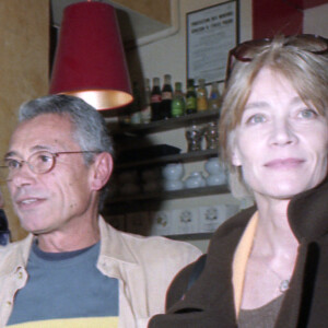 Au cours de son interview au "Parisien", Jacques Dutronc donne des nouvelles de Françoise Hardy
Jacques Dutronc, Jean-Marie Périer et Françoise Hardy - Exposition "Jean-Marie Périer", Carte blanche du magazine Elle, à Paris. En 1990 © Jean-Claude Woestelandt / Bestimage