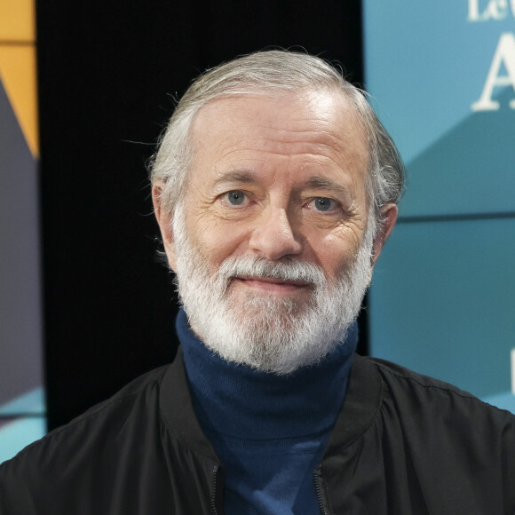 Exclusif - Francis Huster lors de l'enregistrement de l'émission "Le goût des autres" à Paris, présentée par V.Benaim et diffusée le 1er octobre sur i24news © Jack Tribeca / Bestimage  Exclusive - No Web No Blog pour Belgique et Suisse 