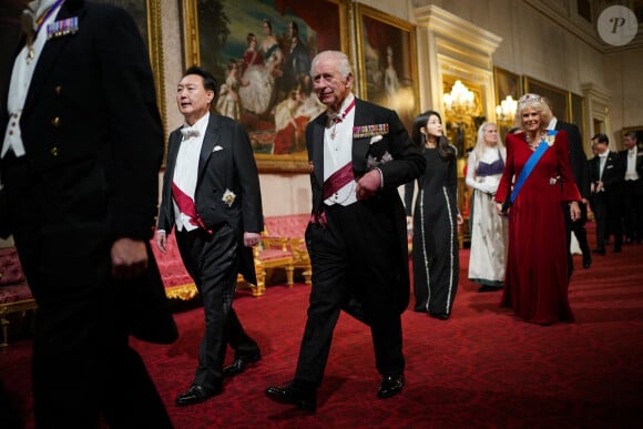 Le roi Charles III et le président de Corée du Sud Yoon Suk Yeol - Dîner d'Etat en l'honneur du président sud-coréen à Londres, au Buckingham Palace le 21 novembre 2023 © Yui Mok/PA Wire/ABACAPRESS.COM