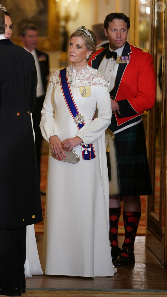 La duchesse Sophie d'Edimbourg - Dîner d'Etat en l'honneur du président sud-coréen à Londres, au Buckingham Palace le 21 novembre 2023 © Yui Mok/PA Wire/ABACAPRESS.COM