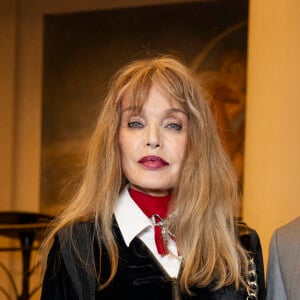 Arielle Dombasle - Remise du Prix Georges Bizet du Livre d’Opéra et de Danse au Théâtre des Champs-Elysées à Paris le 6 novembre 2023. © Pierre Perusseau / Bestimage