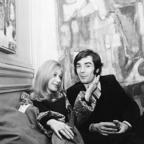 En France, Pierre ARDITI et Florence Giorgetti lors de leur mariage. Le 23 décembre 1968 © Alain Canu via Bestimage