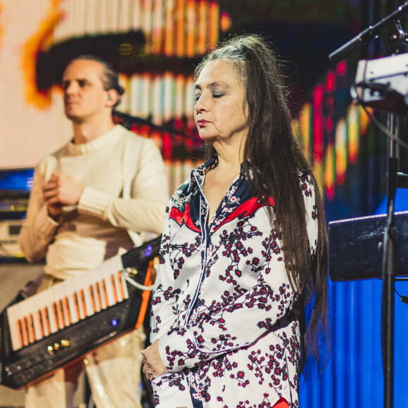 Et les prochains.
Exclusif - Catherine Ringer - Scène - Enregistrement de l'émission "Tous ensemble pour la musique" pour la fête de la musique 2020 à l'AccorHotels Arena à Paris le 17 juin 2020. © Cyril Moreau / Veeren Ramsamy / Bestimage 