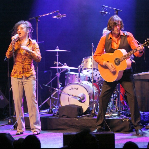 Les Rita Mitsouko, Catherine Ringer et Fred Ringer, en concert à la Cigale le 23 avril 2007.