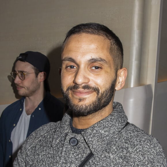 Malik Bentalha lors de la remise de la médaille d'Officier des Arts et des Lettres au rappeur O.Puccino par l'acteur, réalisateur et producteur V.Cassel à l'hôtel du Collectionneur à Paris, France, le 2 mars 2020. © Jack Tribeca/Bestimage