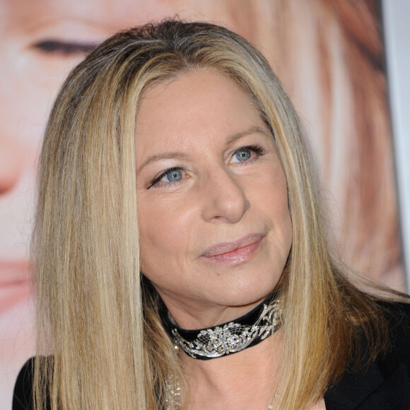 En pleine promotion de son autobiographie, My name is Barbra, Barbra Streisand (81 ans) est revenue sur ses amours notamment sur son aventure avec Pierre Trudeau
Barbra Streisand - Premiere du film "The Guilt Trip" a Westwood