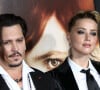 Dans le cadre de son procès avec Amber Head.
Johnny Depp et sa femme Amber Heard - Première de "The Danish Girl" au théatre Westwood village à Westwood le 21 novembre 2015. 