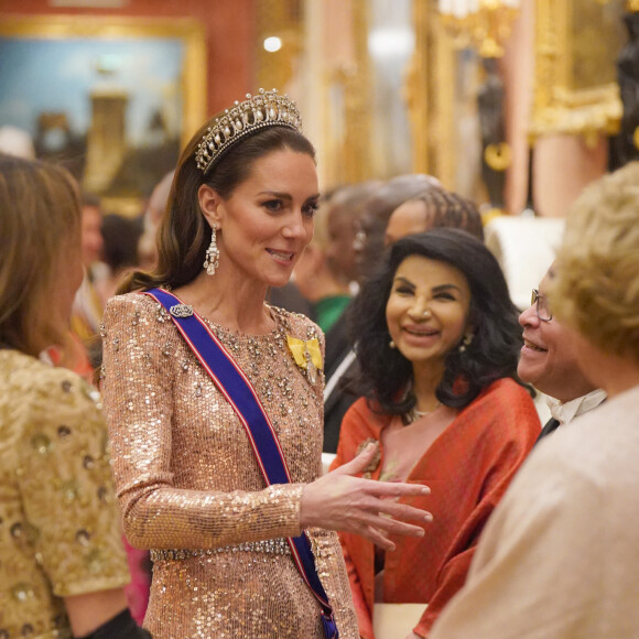 Affublée de son diadème tant aimé, Kate joue à merveille le rôle de princesse de Galles
Catherine Kate Middleton, princesse de Galles lors d'une réception pour les corps diplomatiques au palais de Buckingham à Londres le 5 décembre 2023