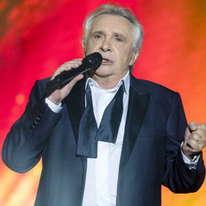 L'artiste, 76 ans, avait été testé positif à la Covid-19 et il s'est retrouvé dans une posture délicate pendant plusieurs jours.
Exclusif - Michel Sardou en concert à la Seine Musicale. © Pierre Perusseau / Bestimage