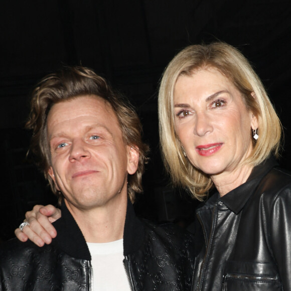 Exclusif - Alex Lutz et Michèle Laroque (marraine 2023) - Grande soirée de la solidarité de Tsedaka FSJU au Palais des Congrès de Paris le 12 décembre 2023. © Coadic Guirec / Bestimage 