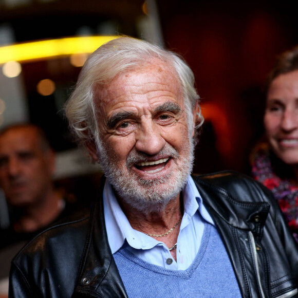 Jean-Paul Belmondo réalisait lui-meme ses cascades.
Jean-Paul Belmondo - Présentation du documentaire "Belmondo par Belmondo" au cinéma Pathé Bellecour lors du Festival Lumiére de Lyon.