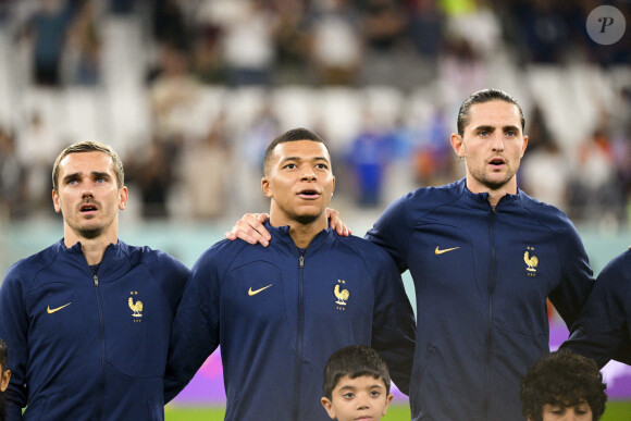 "Pourquoi à ce moment de la compétition, pourquoi seulement eux ?", se sont demandés les Bleus
 
Match " France - Pologne " (3-1) lors de la Coupe du Monde 2022 au Qatar, le 4 décembre 2022. L'équipe de France est qualifiée pour les quarts de finale. © JB Autissier / Panoramic / Bestimage