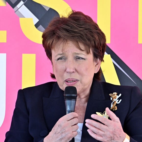 Roselyne Bachelot durant la 27ème édition du Festival du Livre de Nice, installé sur le jardin Albert 1er, du 3 au 5 juin 2023. © Bruno Bebert / Bestimage