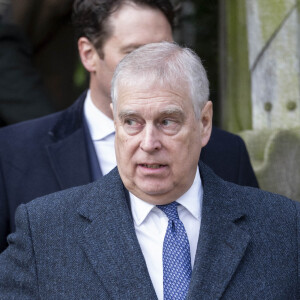 Le prince Andrew, duc d'York - Les membres de la famille royale britannique lors de la messe du matin de Noël en l'église St-Mary Magdalene à Sandringham, le 25 décembre 2023.