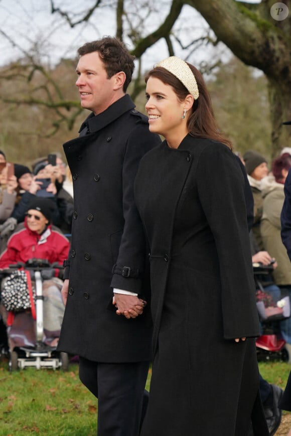 La princesse Eugenie d'York et son mari Jack Brooksbank - Les membres de la famille royale britannique lors de la messe du matin de Noël en l'église St-Mary Magdalene à Sandringham, le 25 décembre 2023. 
