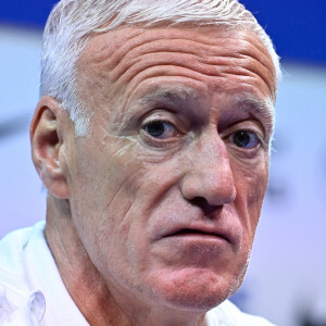 La mort du frère de Didier Deschamps, un traumatisme
 
Le sélectionneur de l'équipe de France Didier Deschamps en conférence de presse au Centre National du Football (CNF) de Clairefontaine-en-Yvelines, France. © Federico Pestellini/Panoramic/bestimage