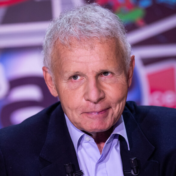 Exclusif - Patrick Poivre d'Arvor (PPDA) - Vente aux enchères au profit du Secours Populaire - Grande soirée solidaire et festive "Secours Pop La Grande Soirée" au Cirque d'Hiver à Paris. © Tiziano Da Silva - Cyril Moreau / Bestimage