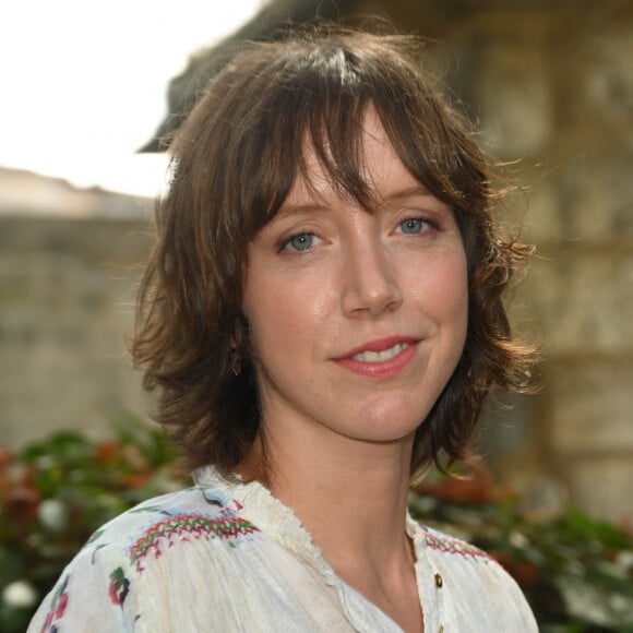 Sara Giraudeau au photocall du film "La Page Blanche" lors du 15ème festival du film francophone de Angoulême, France, le 26 août 2022. © Coadic Guirec/Bestimage 