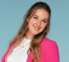 Comme quatre des sept premiers éliminés du grand show (en comptant également le rose).
Portrait officiel de Héléna, nouvelle candidate de la "Star Academy" sur TF1.