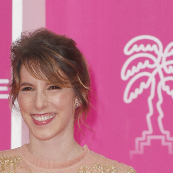 Léa François au Palais des Festivals et des Congrès de Cannes, samedi 2 avril 2022. © Christophe Aubert via Bestimage 