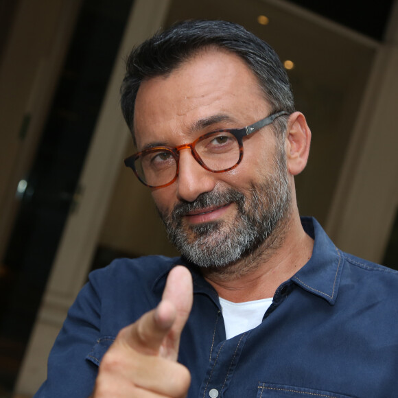 Exclusif - Frédéric Lopez arrive pour l'enregistrement d'une émission tv au studio Gabriel. Paris, le 14 septembre 2016