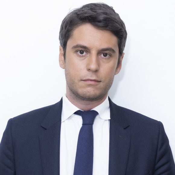 Un premier choix fort, de la part de Gabriel Attal !
Info - Gabriel Attal devient le plus jeune Premier ministre de la Ve République - Exclusif - Gabriel Attal - Backstage de l'émission TPMP (Touche Pas à Mon Poste) présentée en direct par C.Hanouna et diffusée sur C8 - Paris le 22/04/2022 - © Jack Tribeca / Bestimage