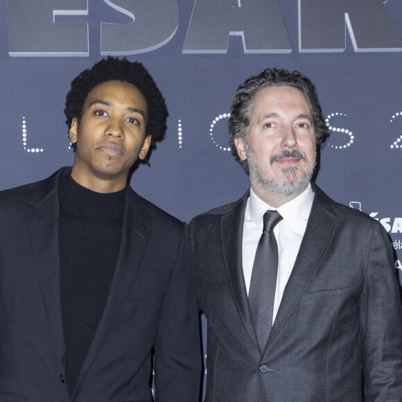 Jonathan Feltre et Guillaume Gallienne au photocall du dîner César Révélations 2024 à L'Élysée Montmartre à Paris le 15 janvier 2024. © Olivier Borde / Bestimage 