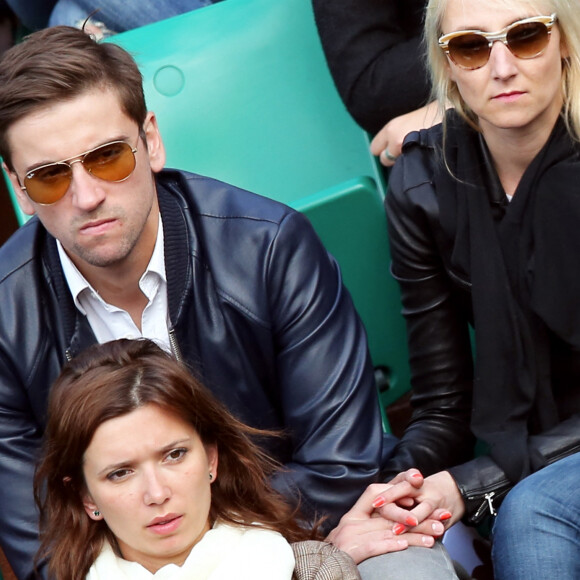 Audrey Lamy et son compagnon Thomas Sabatier - Jour 7 - People aux Internationaux de France de tennis a Roland Garros a Paris le 2 juin 2013.