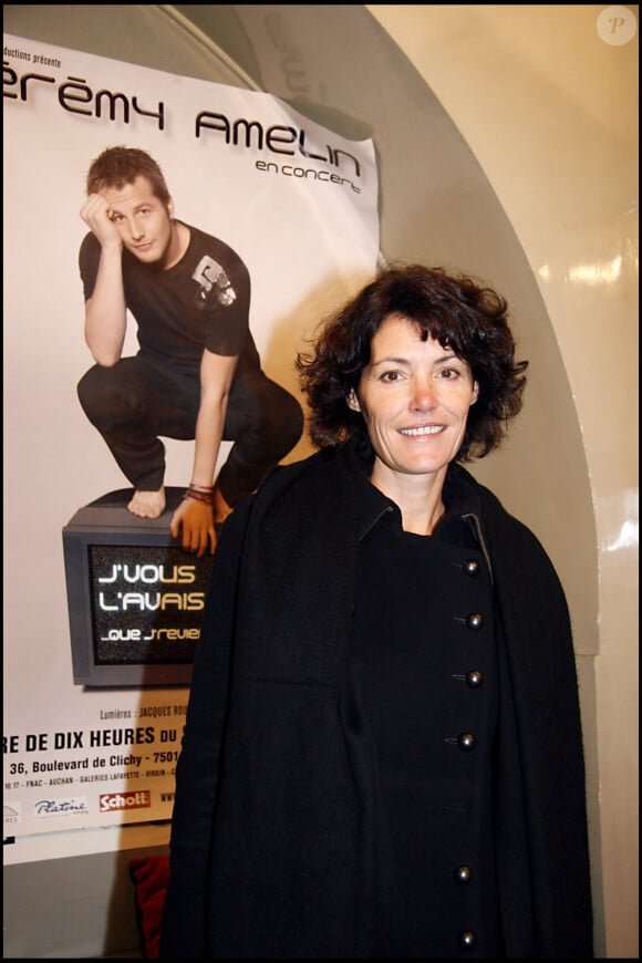 Caroline Tresca - Arrivée des people au concert de Jérémy Amelin au Théâtre de 10 heures à Paris