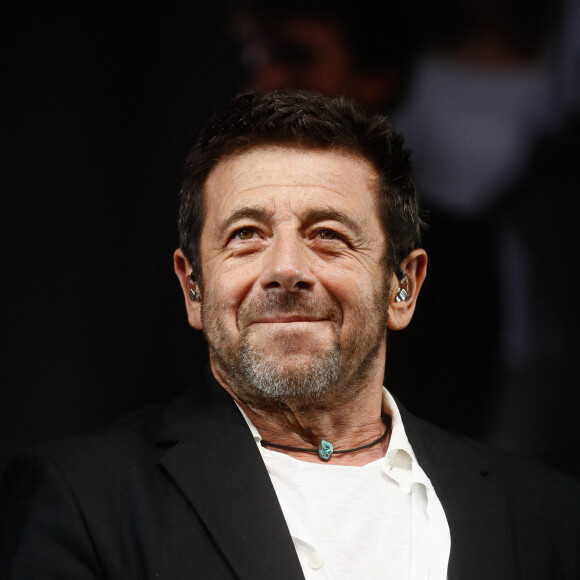 "Tous les artistes (...) le font absolument bénévolement, abandonnent tous leurs droits, ne touchent pas à un centime", assure-t-il
 
Exclusif - Patrick Bruel - Concert "Corsu Mezu Mezu" à la Défense Arena à Paris, France. Le 28 octobre 2023. © Christophe Clovis / Bestimage