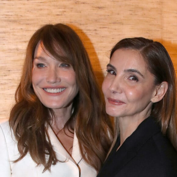 Carla Bruni Sarkozy et Clotilde Courau, Princesse de Savoie - Défilé de Mode Christian Dior, Collection Haute Couture Printemps/Été 2024 - Front Row, dans le cadre de la Fashion Week de Paris, France, le 22 Janvier 2024. © Bertrand Rindoff / Olivier Borde / Bestimage