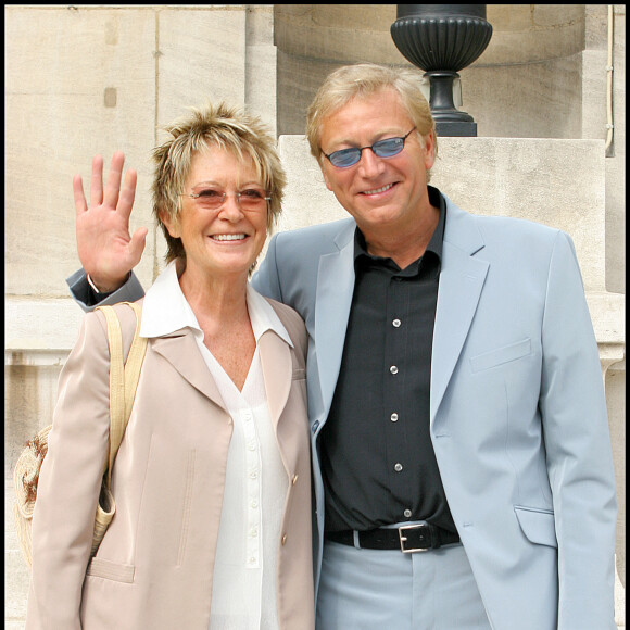 Alice Dona et Laurent Boyer lors du mariage de Mimie Matht et Benoist Gérard en 2005. © Guillaume Gaffiot / Bestimage