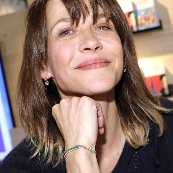 Sophie Marceau - Festival du Livre de Paris 2023 au Grand Palais Éphémère à Paris le 22 avril 2023. © Cedric Perrin / Bestimage 