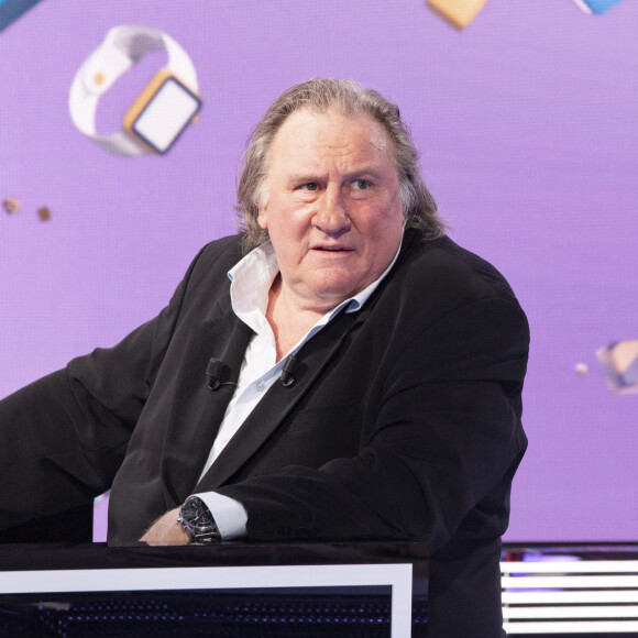 Exclusif - Gérard Depardieu - Première émission TPMP (Touche Pas à Mon Poste!) de la saison pour Cyril Hanouna et son équipe de chroniqueurs, avec beaucoup de nouveautés, un nouveau plateau, nouveau décor, des nouveaux arrivants, ainsi que la présence rare et exclusive de G.Depardieu à Paris le 31août 2020. © Jack tribeca / Bestimage