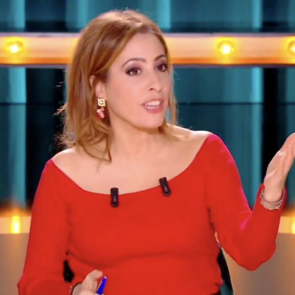 Léa Salamé dans l'émission "Quelle Époque", France 2, le 27 janvier 2024.