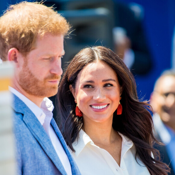 Le prince Harry, duc de Sussex, et Meghan Markle, duchesse de Sussex, visite l'association "Yes" (Youth Employment Service) qui oeuvre pour résoudre le problème du chômage des jeunes en Afrique du Sud. Johannesburg, le 2 octobre 2019. 