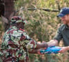 Une ONG qui gère les forêts en Afrique mais qui aurait torturé un peuple au Congo.
Le prince Harry, duc de Sussex visite le parc national de Liwonde et la forêt Mangochi lors de la huitième journée de la visite royale en Afrique. Liwonde, le 30 septembre 2019. 