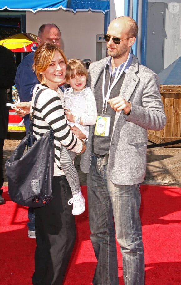 Sasha Alexander, Edoardo Ponti et leur fille lors de l'événement caritatif Make A Wish à Santa Monica le 14 mars 2010