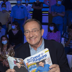 Exclusif - Jean-Pierre Pernaut - L'émission TPMP (Touche pas à Mon Poste) diffusée en direct le 31 Aout 2021 sur C8, en présence de Jean-Pierre Pernaut venu presenter son magazine "Au Coeur des Régions" (bimestriel) avec le soutien de son épouse Nathalie Marquay-Pernaut - Paris le 31 Aout 2021 © Jack Tribeca / Bestimage