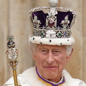 le roi Charles III pourrait finalement abdiquer plus tôt que prévu pour laisser le trône à son fils le prince William.
Sortie de la cérémonie de couronnement du roi d'Angleterre à l'abbaye de Westminster de Londres Le roi Charles III d'Angleterre - Sortie de la cérémonie de couronnement du roi d'Angleterre à l'abbaye de Westminster de Londres, Royaume Uni