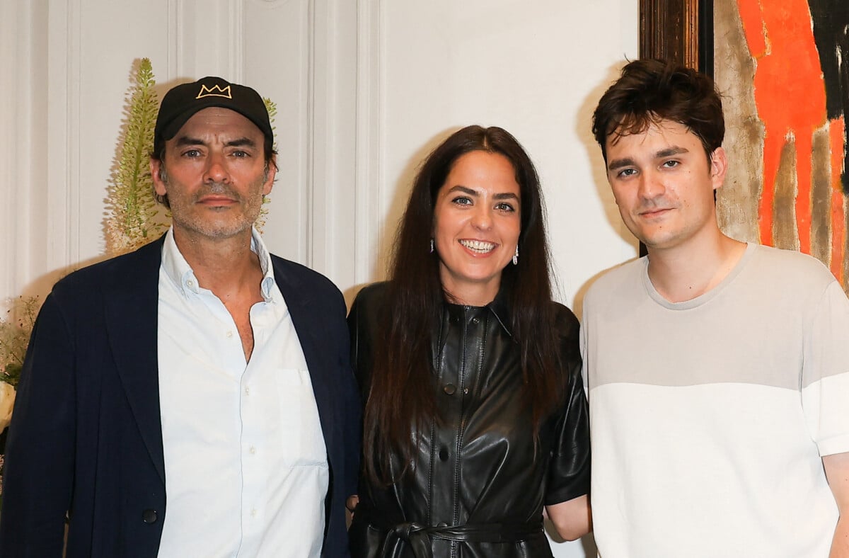 Photo : Alors qu'ils ont lui et son frère Alain-Fabien certains désaccord  avec leur soeur Anouchka. Exclusif - Anthony Delon, Anouchka Delon et Alain-Fabien  Delon au cocktail à l'issue de la conférence