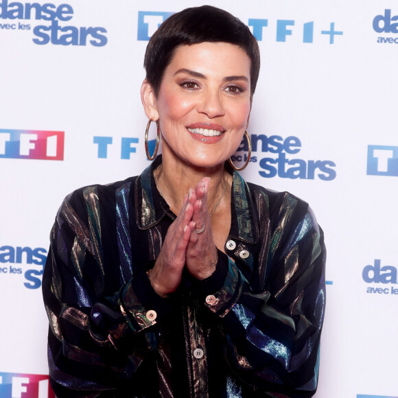 Surprise ! TF1 a décidé de révéler au grand public le partenaire de Cristina Cordula dans la prochaine saison de "Danse avec les stars".
Cristina Cordula - Photocall pour le lancement de la nouvelle saison de l'émission "Danse avec les stars (DALS)" à la Tour TF1 à Boulogne-Billancourt. © Christophe Clovis / Bestimage