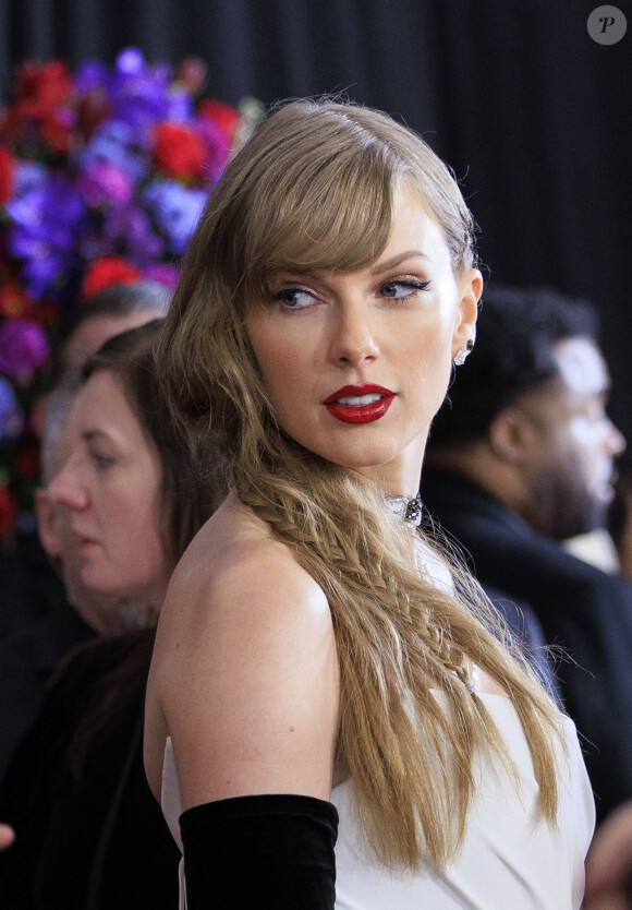Taylor Swift à la 66ème édition des Grammy Awards à la Crypto.com Arena à Los Angeles le 4 février 2024. © PI via ZUMA Press Wire / Bestimage