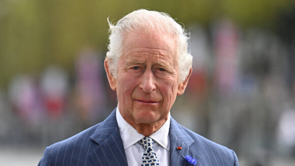 "Une véritable rupture" : Charles III atteint d'un cancer, la famille royale complètement bousculée