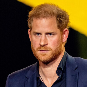 Les tensions avec Harry et Meghan, constantes depuis des mois voires des années maintenant, sont donc pointées du doigt
Le prince Harry Duc de Sussex lors de la cérémonie de clôture des Invictus Games 2023 à Dusseldorf le 16 septembre 2023 Pictured: Prince Harry